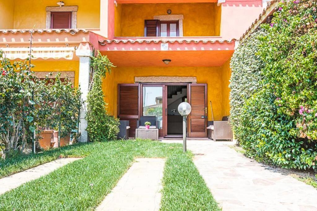 Villa Molly ซาน เตโอโดโร ภายนอก รูปภาพ